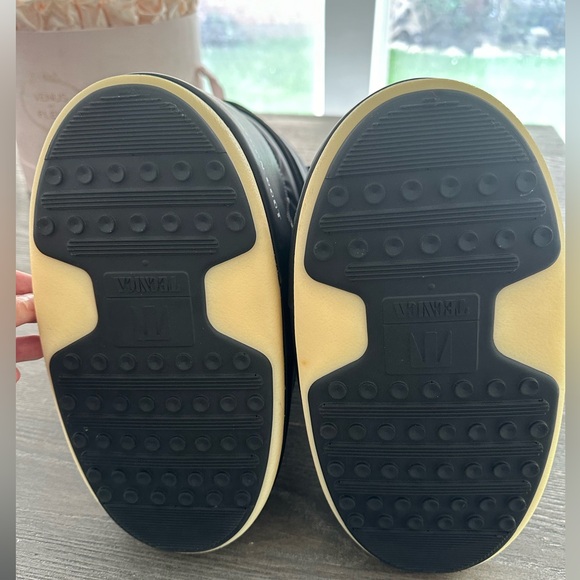 Moon Boot - Picture 9 of 10